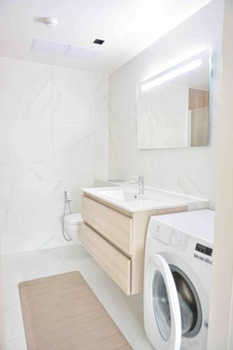 Kalevi Panorama Apartment Талин Екстериор снимка